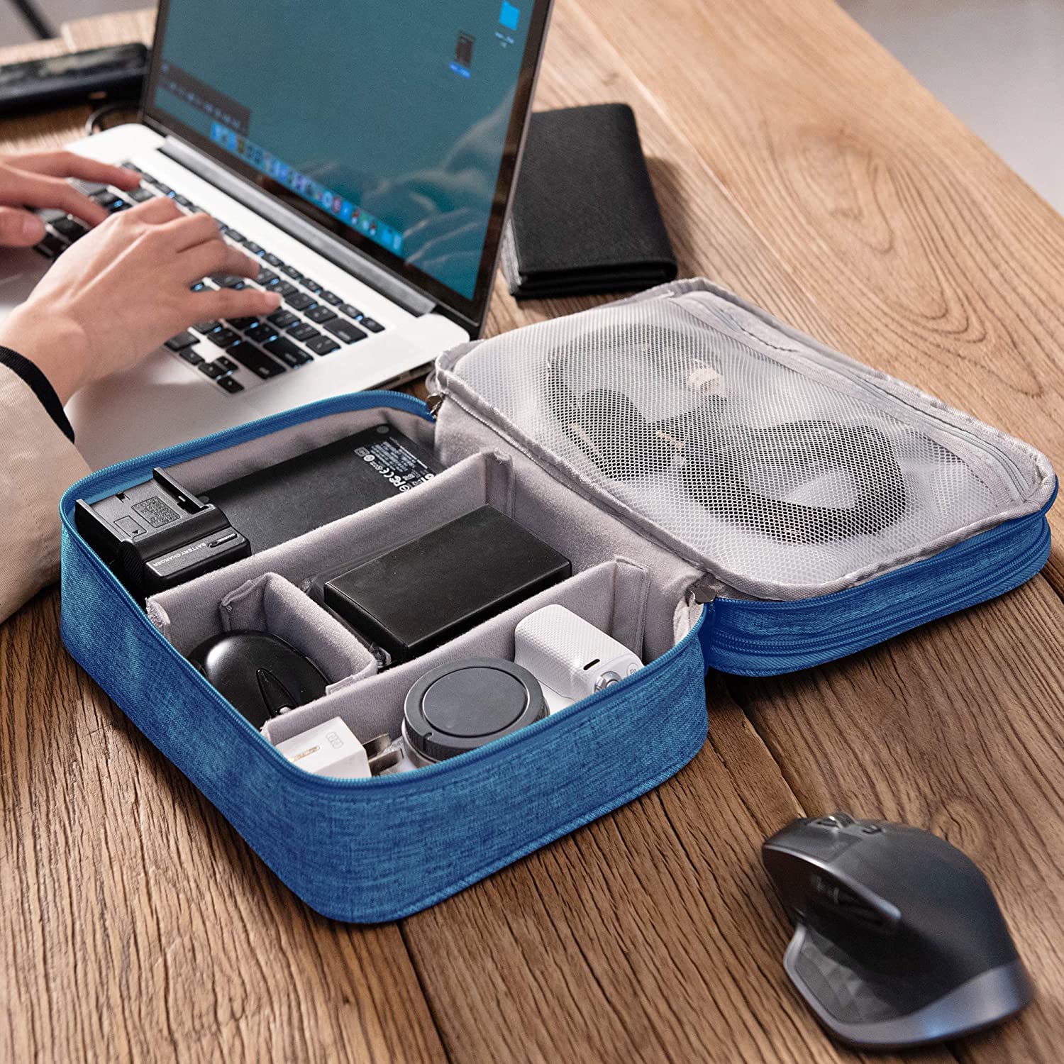 Double Layer Electronics Organizer – House of quirk