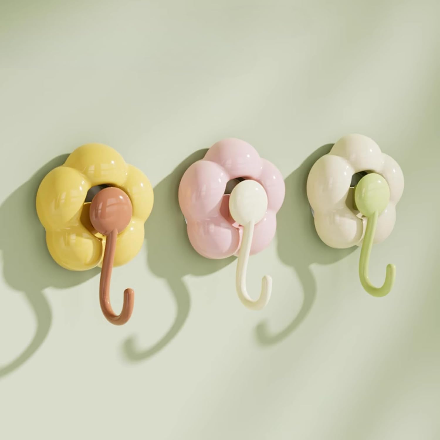 No-Trace Suction Cup Wall Hooks – 3-Pack Reusable & Heavy-Duty (Multicolor)
