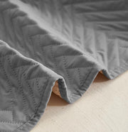 Quilted Polyester Sofa Cover Mat Furniture Protector (Charcoal)