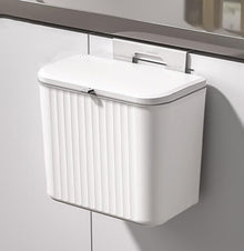 Hanging Kitchen Trash Can With Lid Hanging Wall Storage Bucket (7 lItre, White)