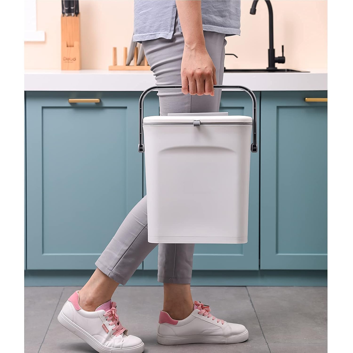 2-in-1 Wall & Cabinet Hanging Trash Can with Lid – 12.2L, Double-Sided Open (White/Grey)