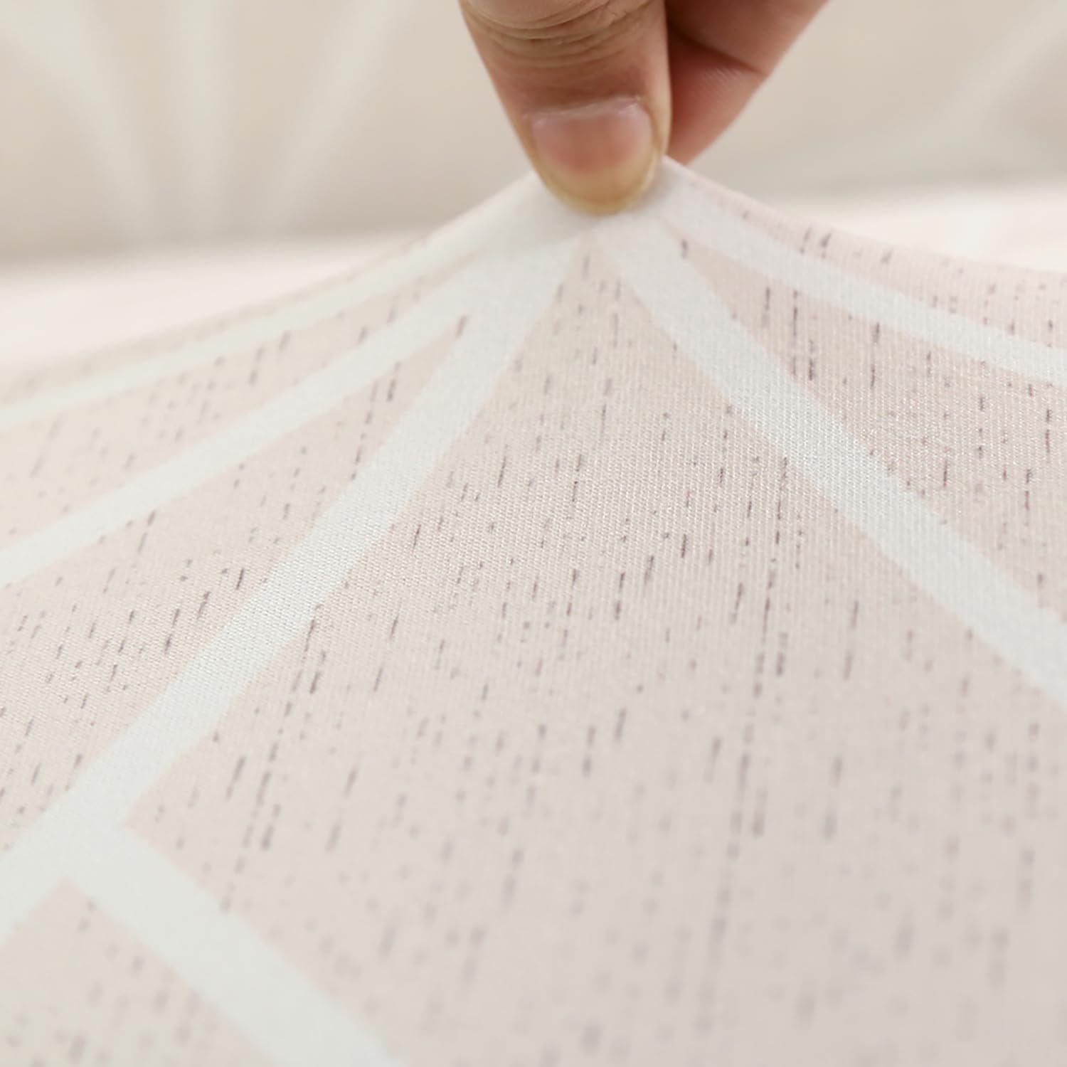 Universal Stretchable Sofa Cover-Beige/White Triangle