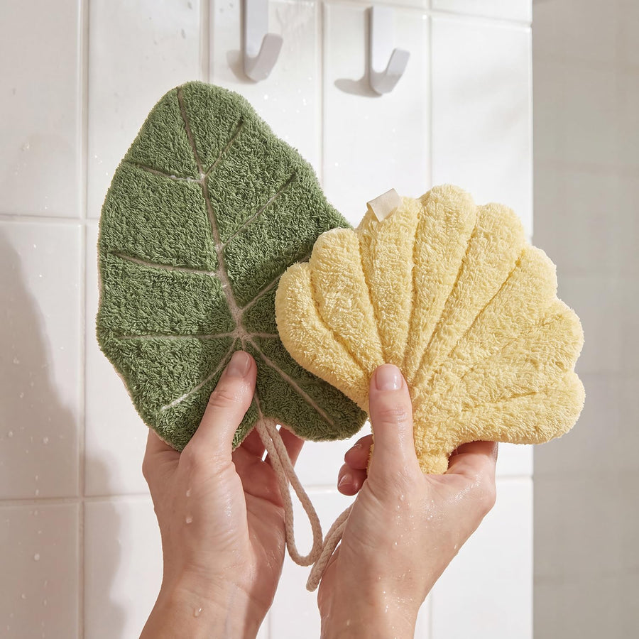Leaf Shaped Hanging Towels Set of 2 (Green/Yellow)