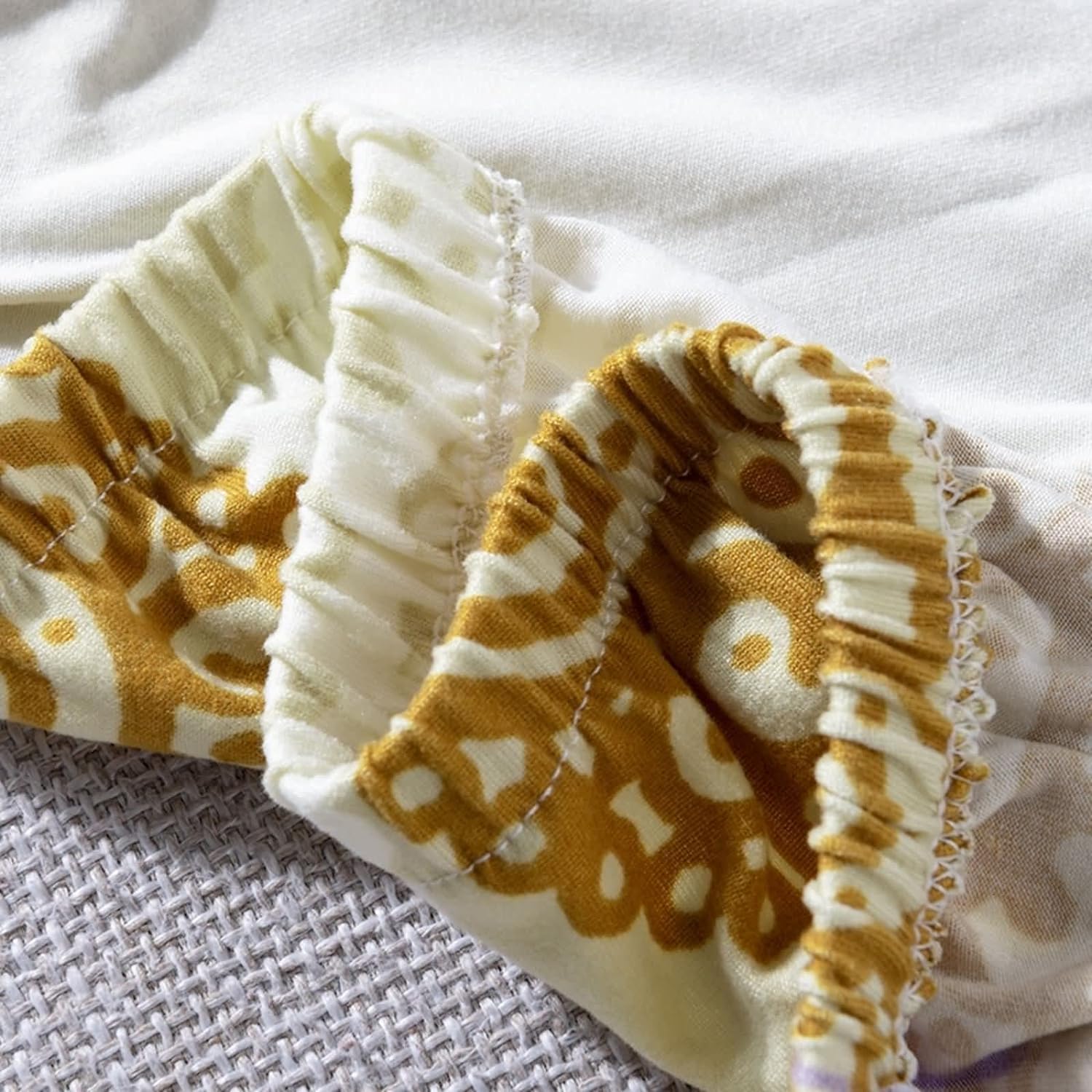 Universal Stretchable Sofa Cover-Gold Paisley