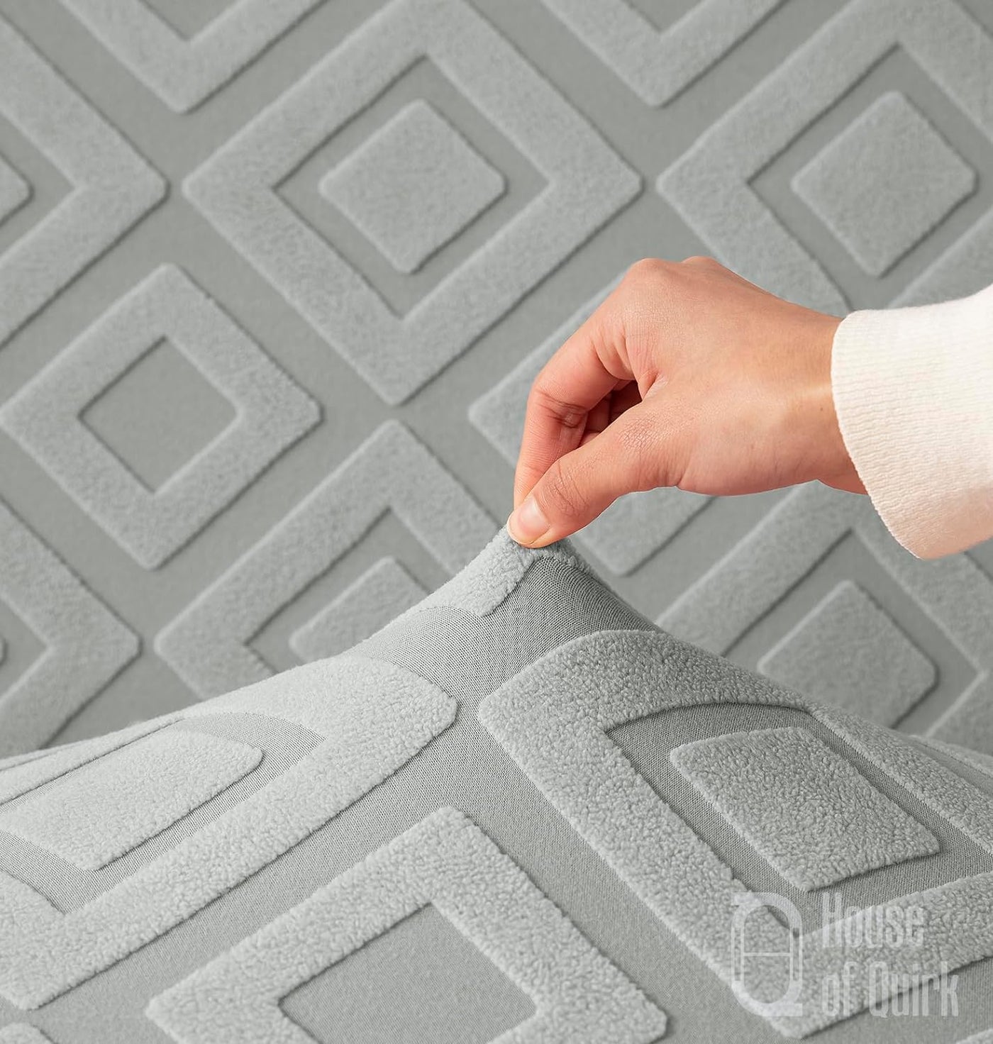 Jacquard Fabric Diamond Texture Sofa Cover 220 GSM