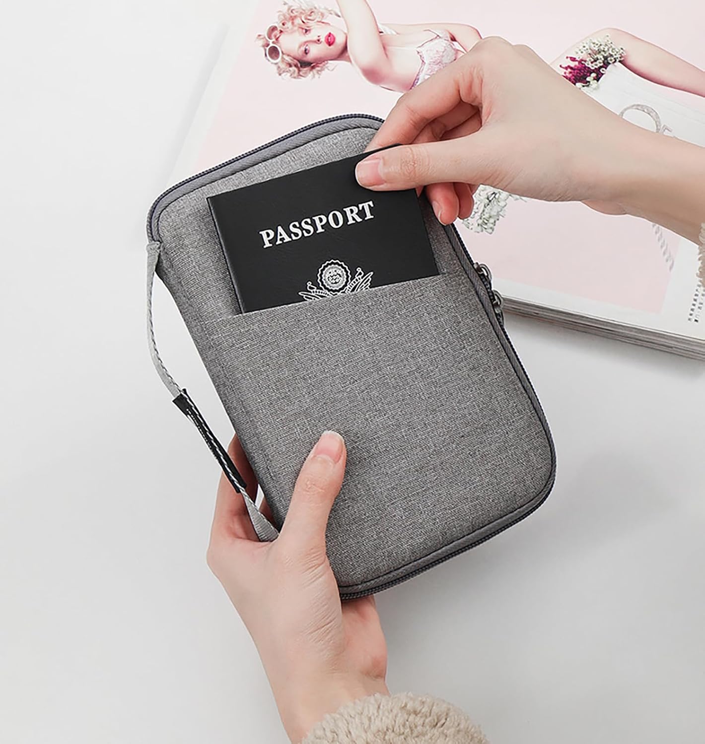 Travel Passport Holder Document Organizer Bag & Zip Closure (Black)