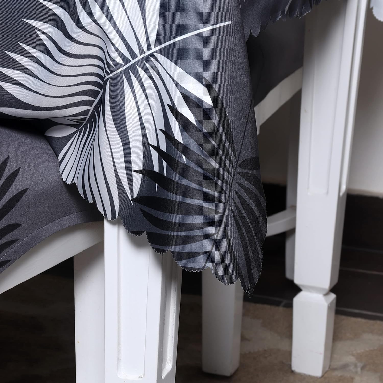 Dining Chair Cover With Table Covers (140x180cm 1 Table Cover + 4 Chair Cover)