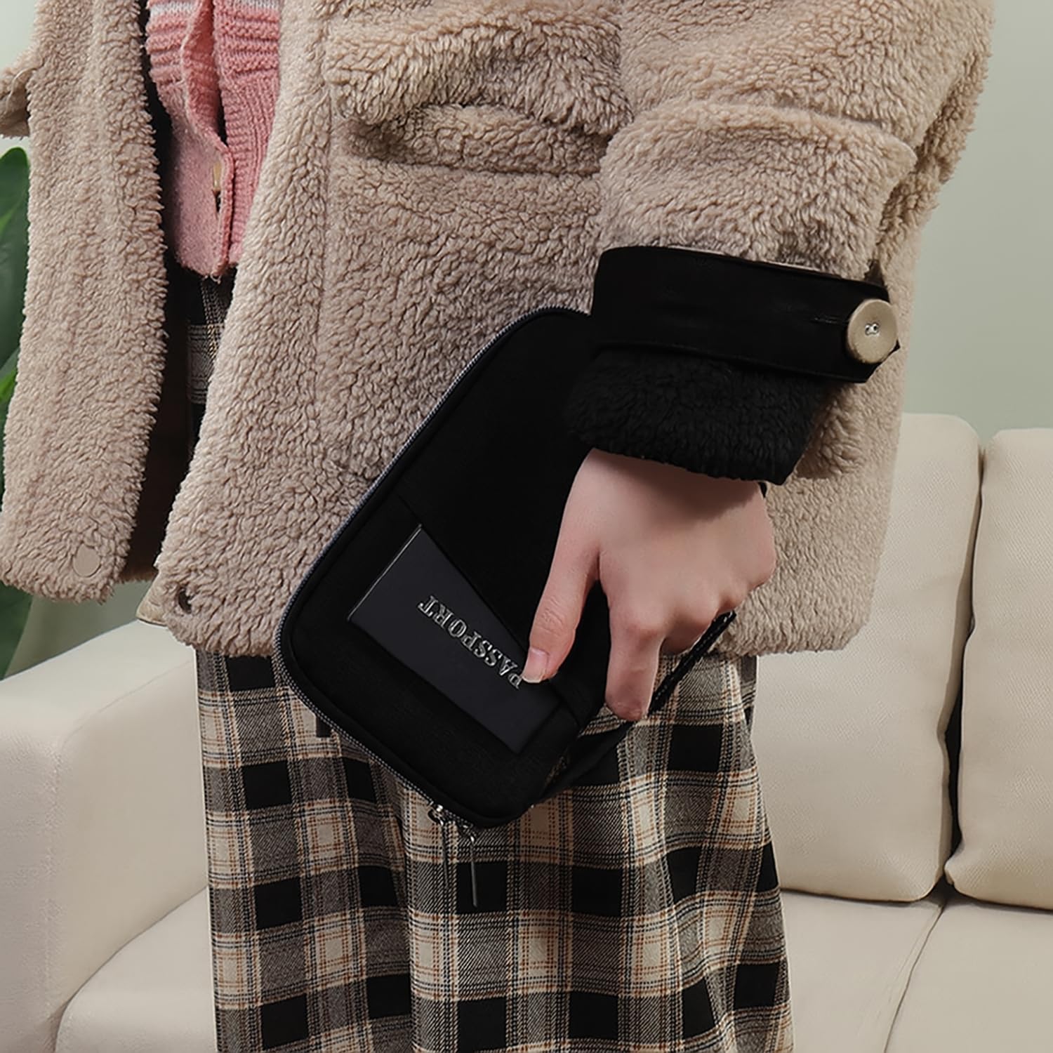 Travel Passport Holder Document Organizer Bag & Zip Closure (Black)