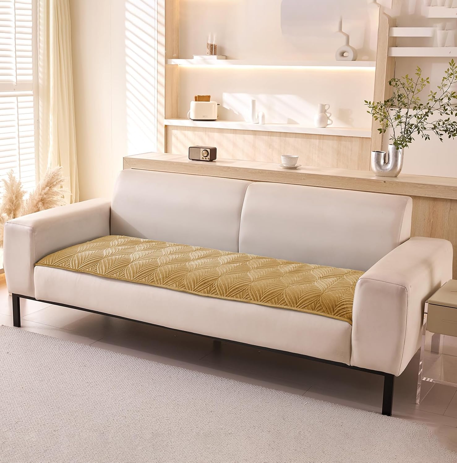 Velvet Palm Leaves Pattern Quilted Sofa Cover Set – 3-Piece Set (2 Armrest Covers 50x70cm + 1 Seat Cover) Beige