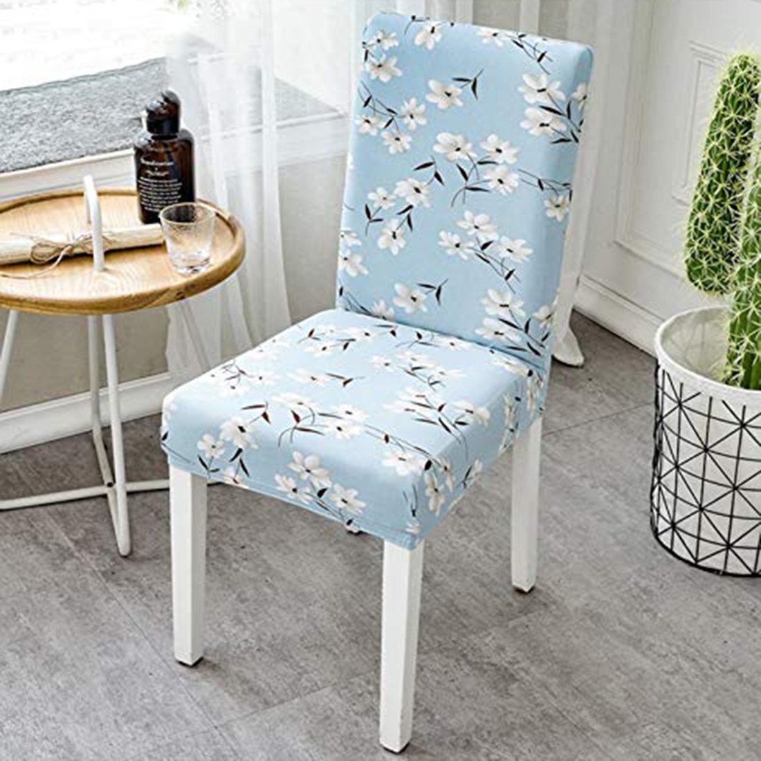 Printed Elastic Chair Cover - blue daisy