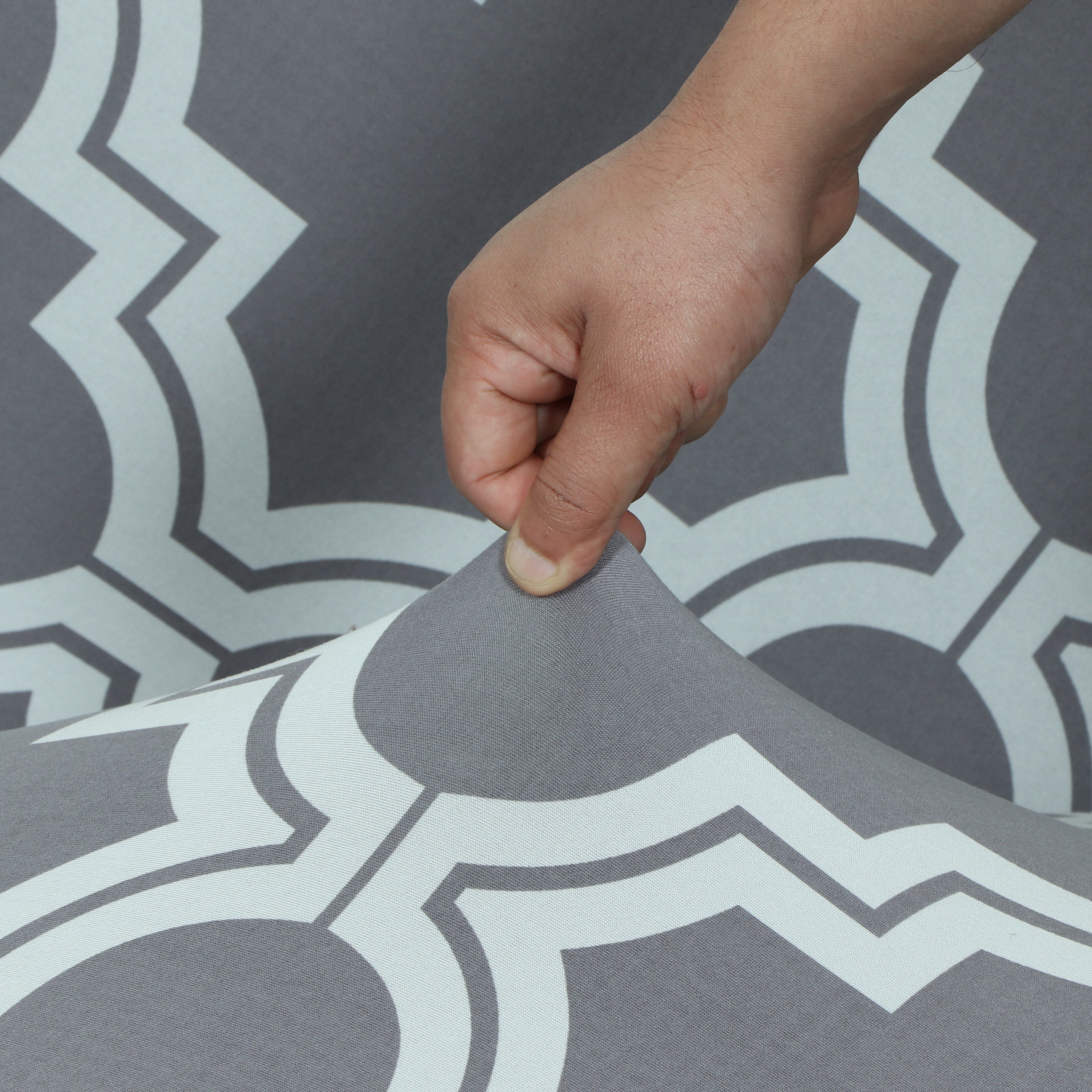 Printed Sofa Cover - Grey Diamond